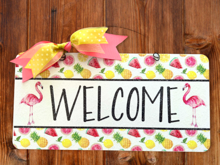 Flamingo Welcome sign. Custom text options. Online