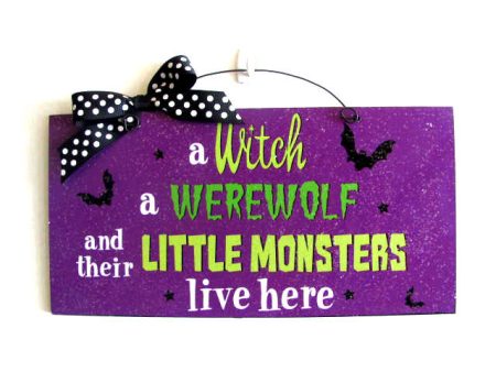 A Witch a Werewolf and their little Monsters live here. Online